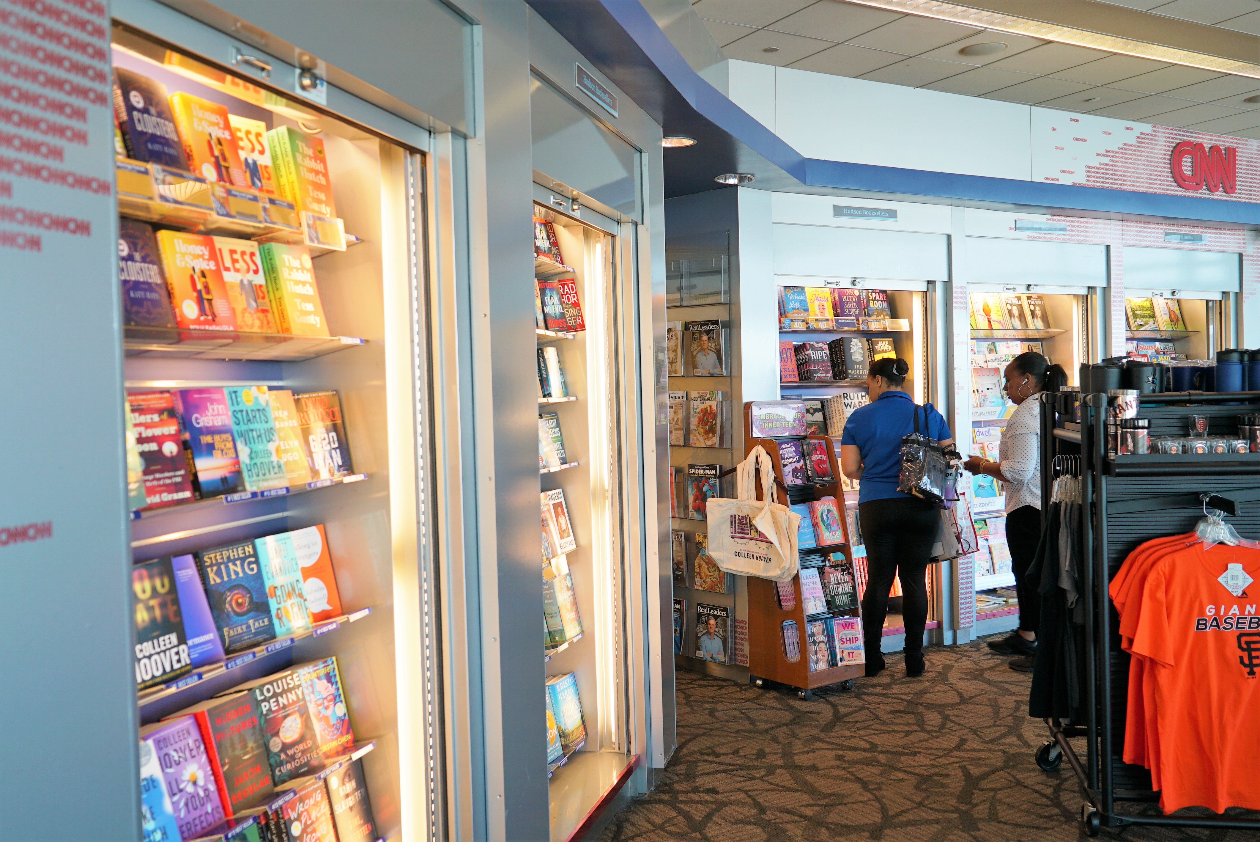 CNN Newsstand in Terminal A