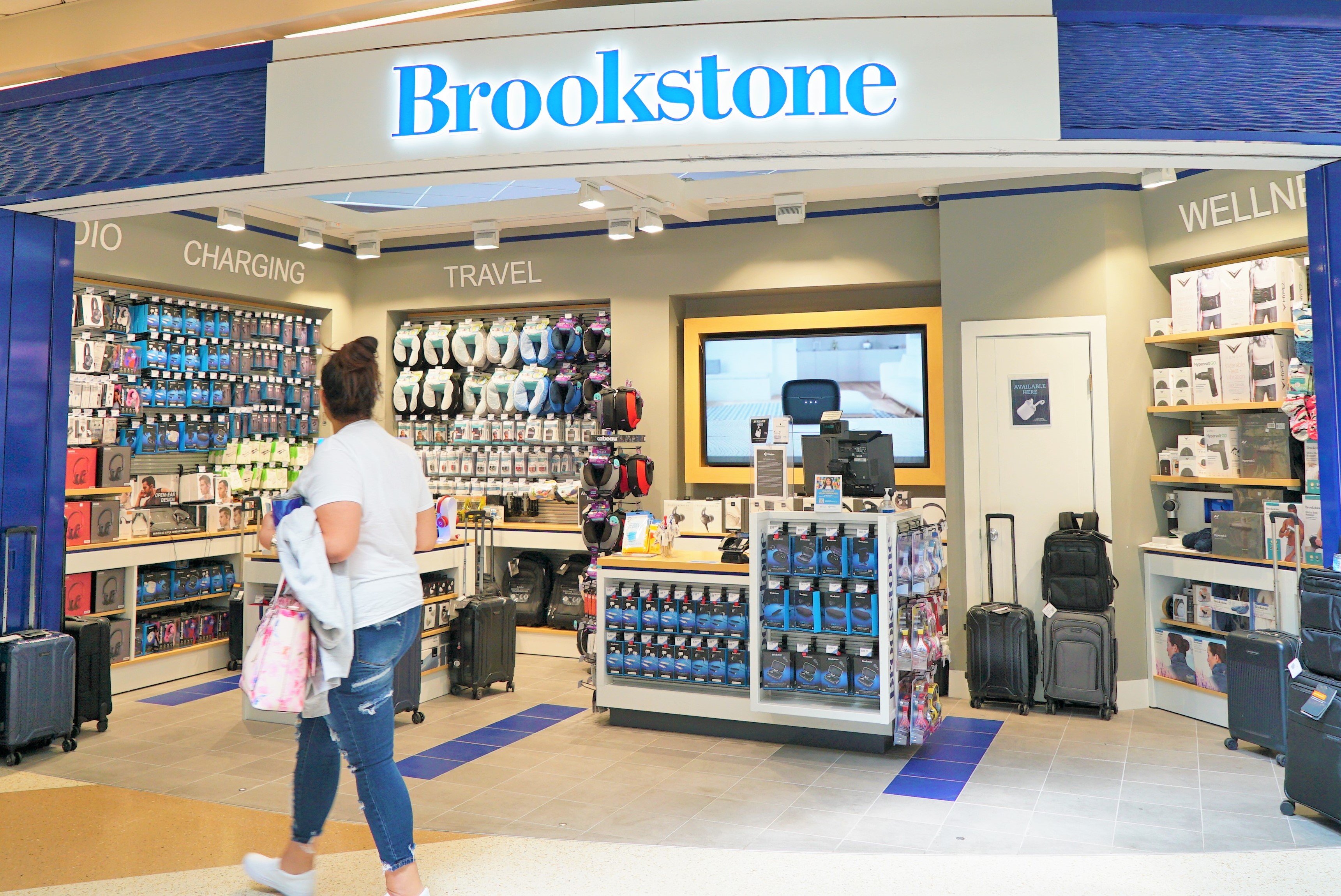 Brookstone storefront