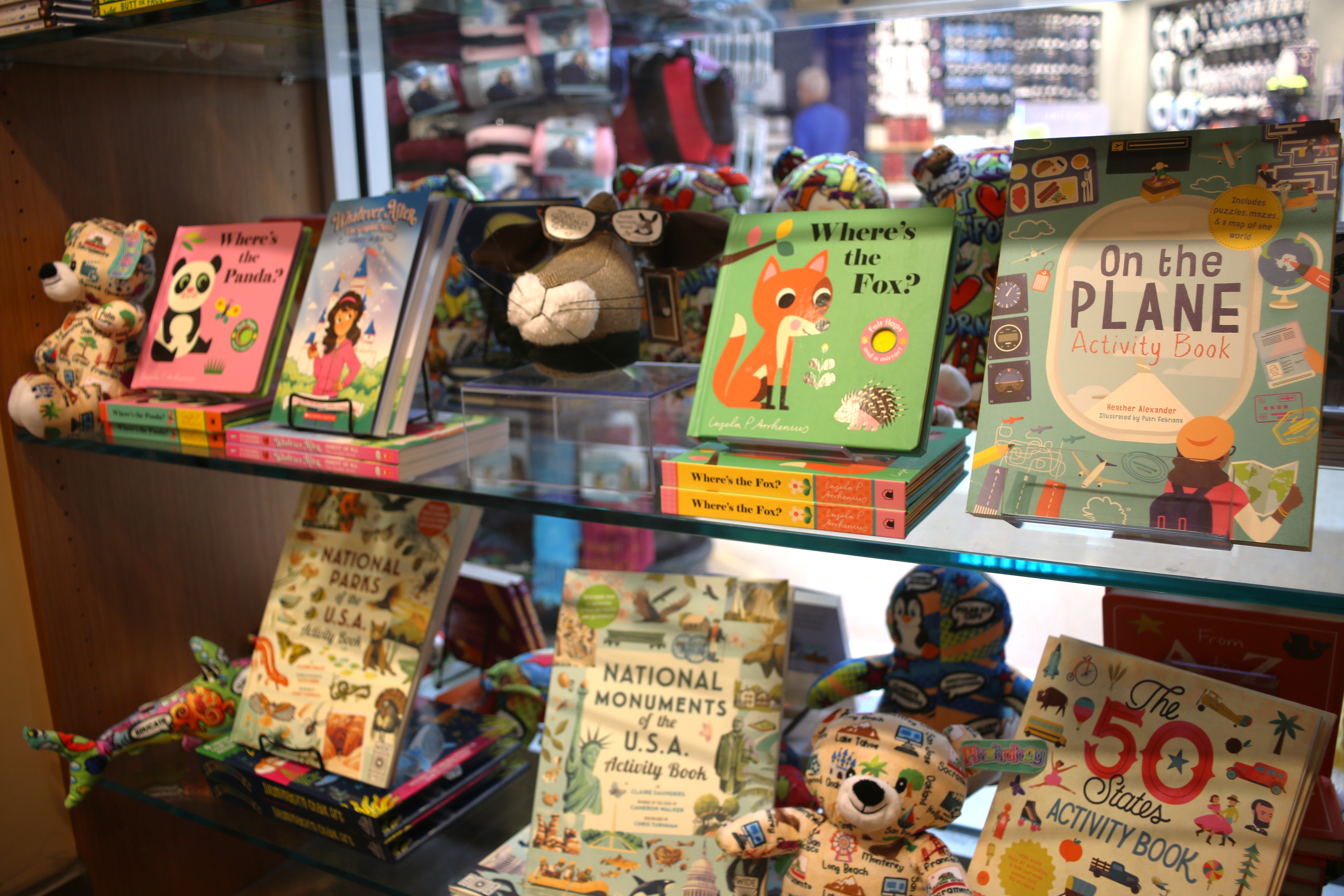 Image of Authors Bookstore in Terminal A