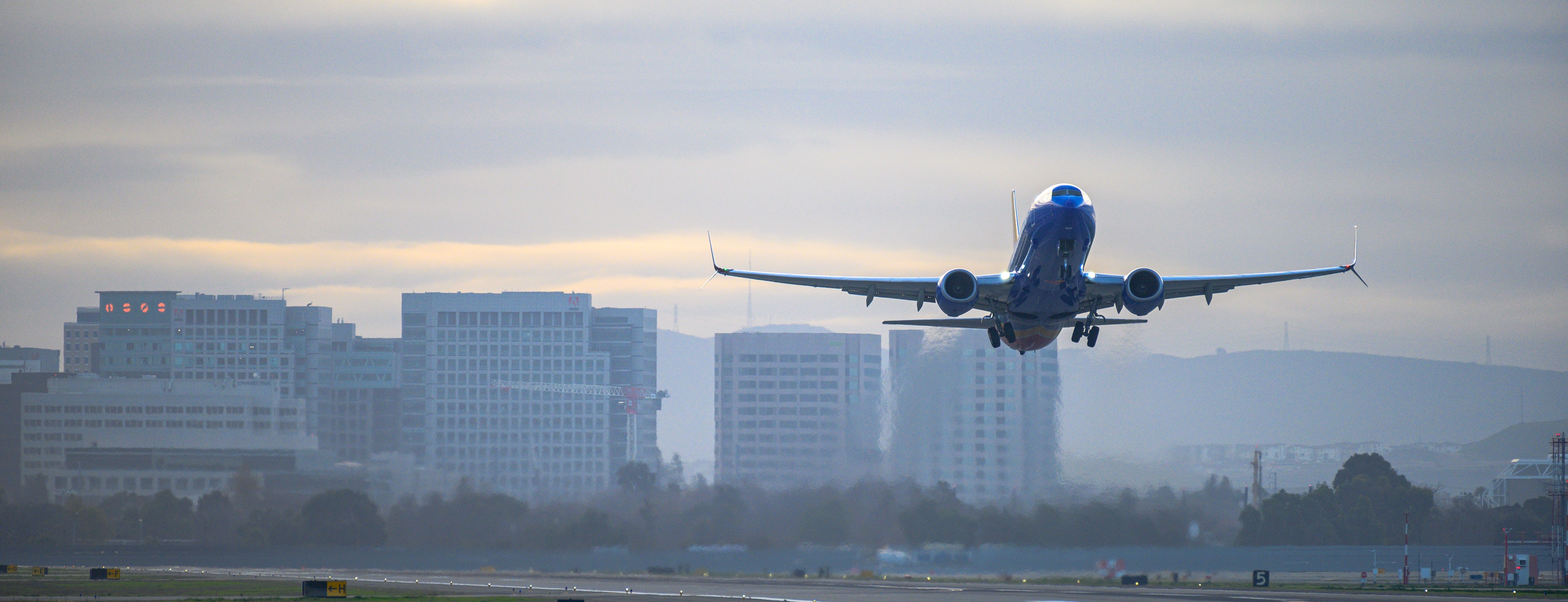  hero image of plane taking off
