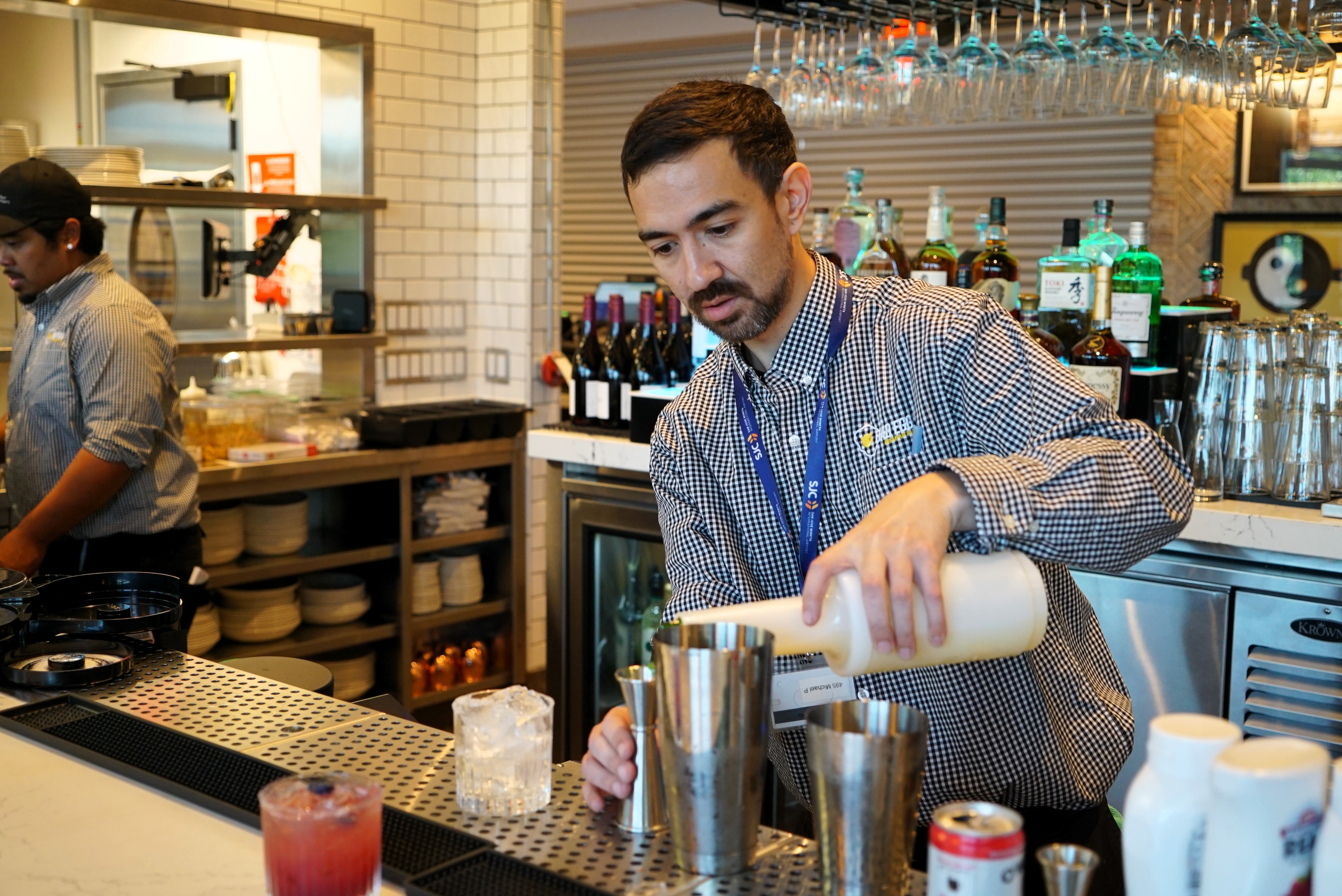 Bartender at Bag Egg
