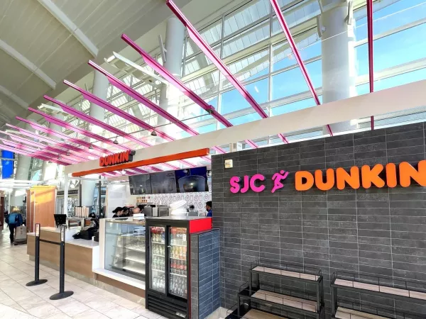Dunkin' in Terminal B Baggage Claim